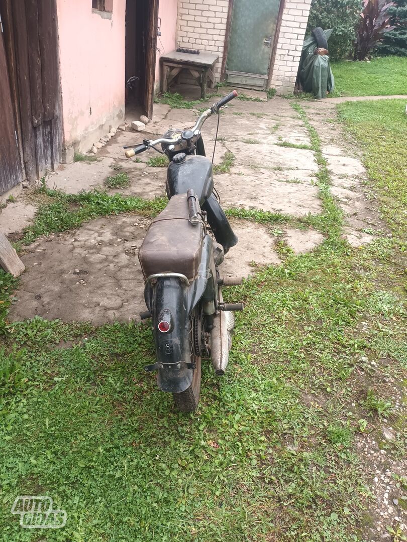 Minsk 1962 y Classical / Streetbike motorcycle