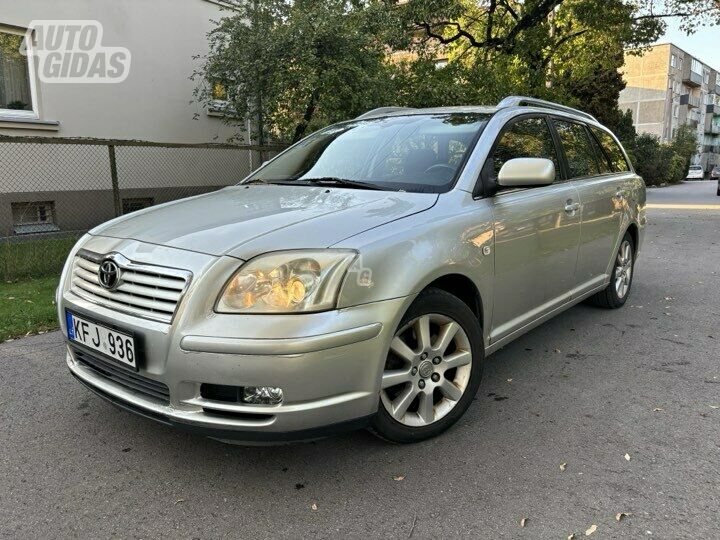 Toyota Avensis II 2.2 110KW D-CAT 2005 y