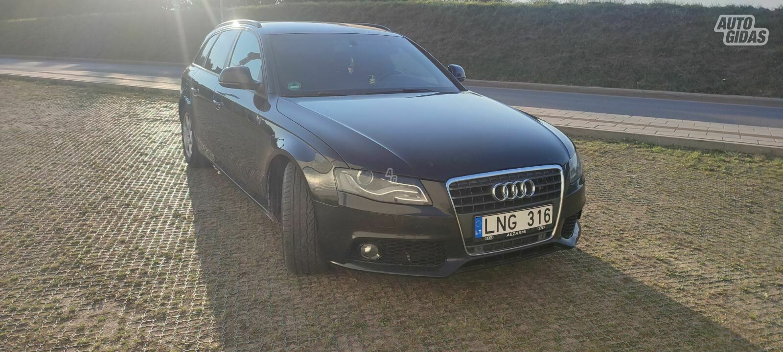 Audi A4 B8 2008 г