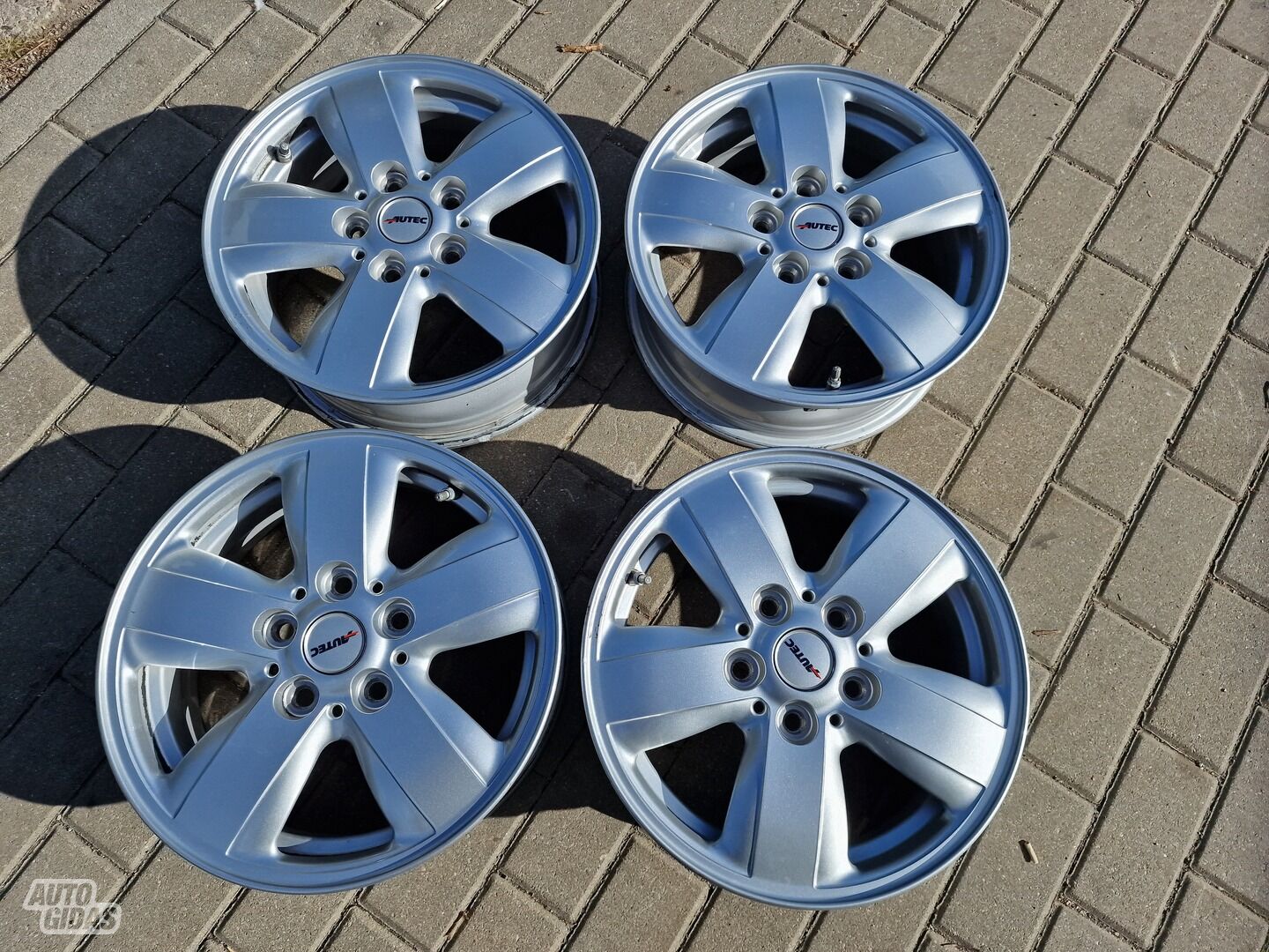 MINI Cooper Originalus Cooper light alloy R15 rims