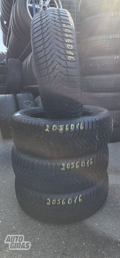 Kumho WinterCraft WP51 R16 winter tyres passanger car