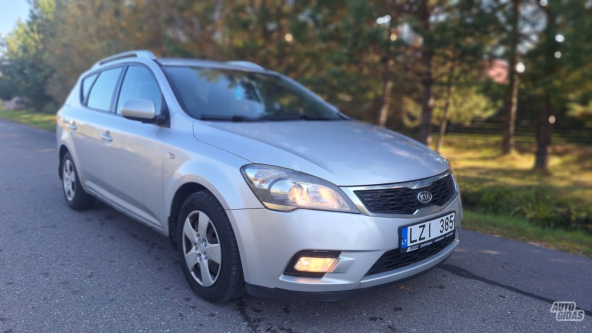 Kia Cee'd 2011 y Wagon