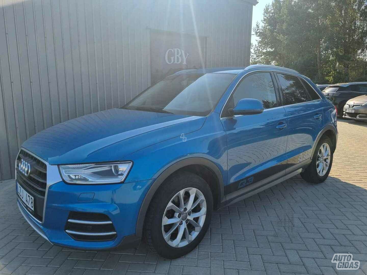 Audi Q3 2015 m Visureigis / Krosoveris