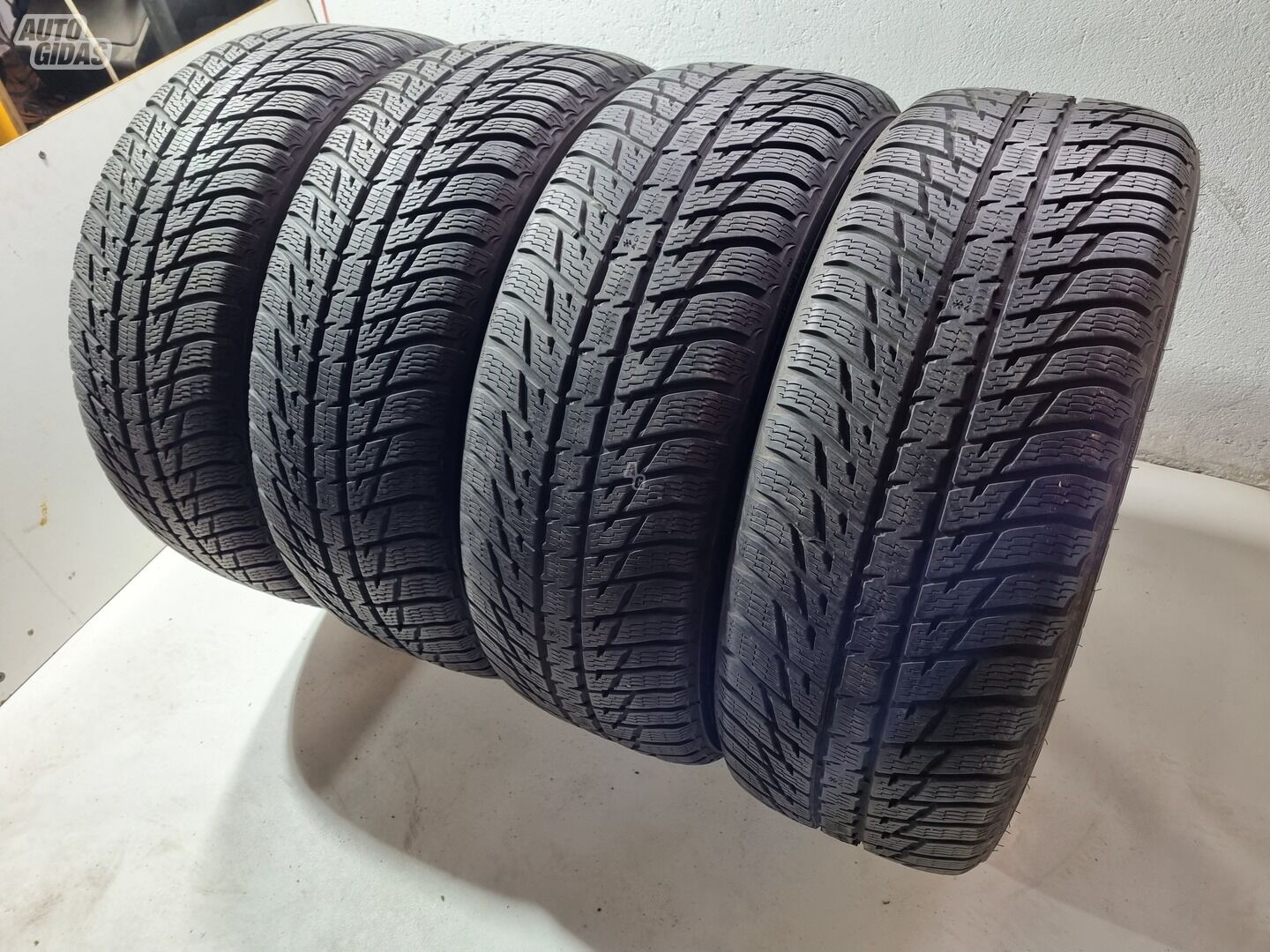 Nokian 7mm R18 winter tyres passanger car