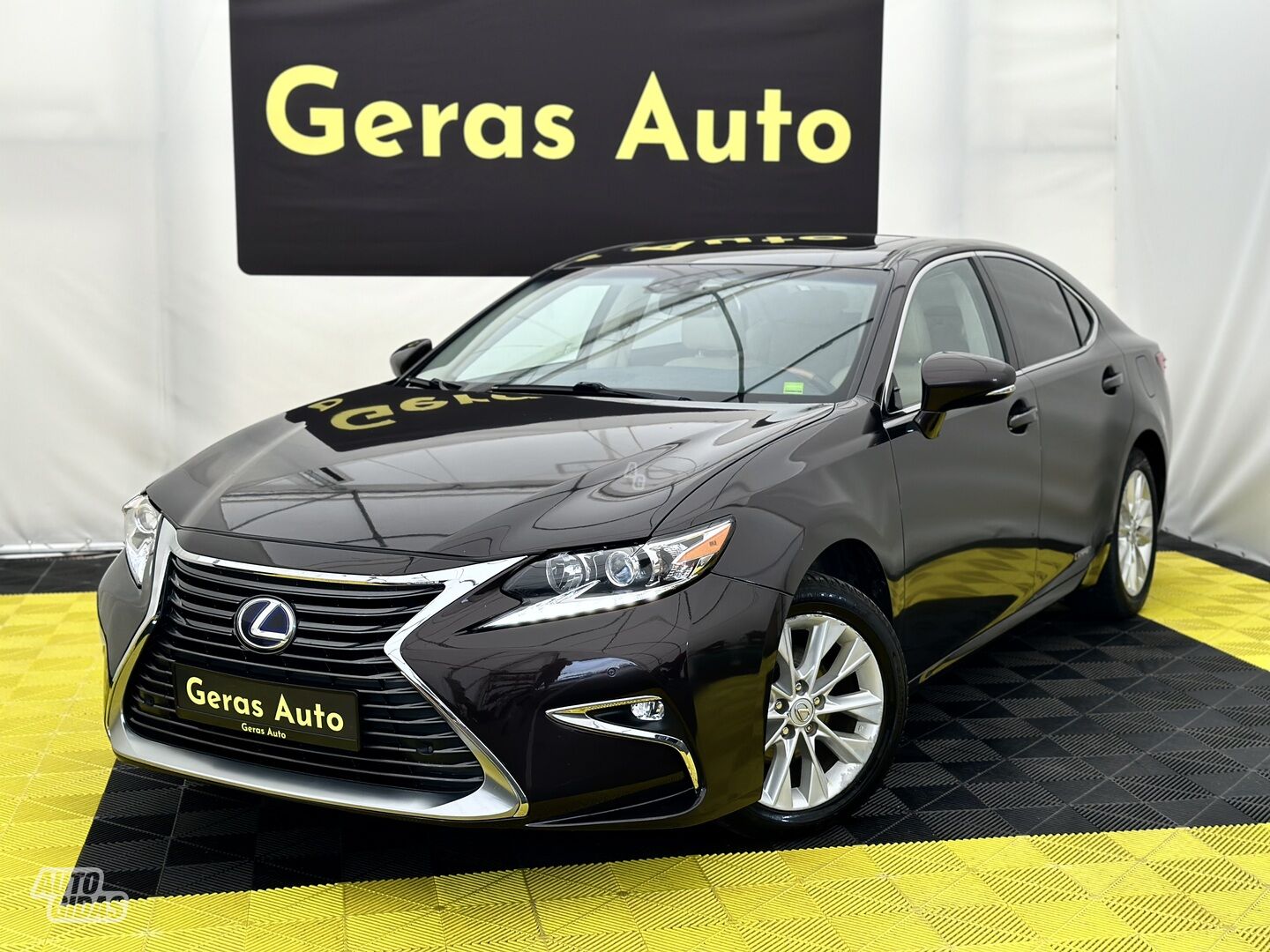 Lexus ES 300h 2014 y Sedan