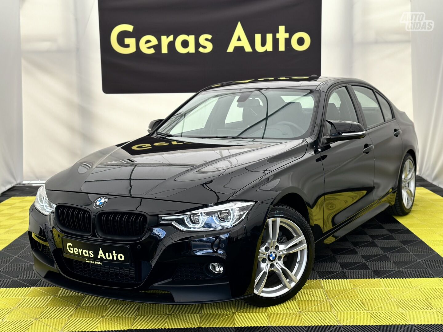 Bmw 328 2012 m Sedanas