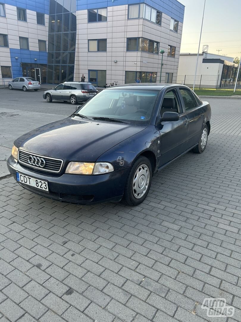 Audi A4 B5 1998 m