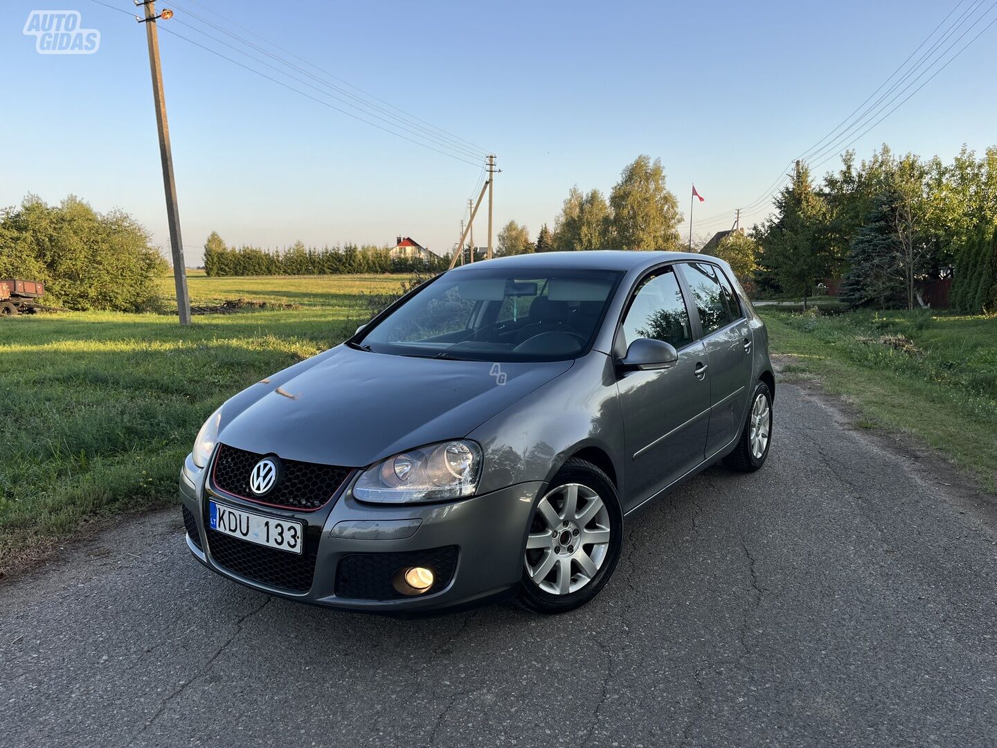 Volkswagen Golf 2005 г Хэтчбек