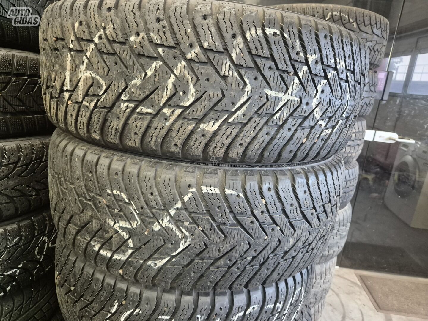 R16 universal tyres passanger car