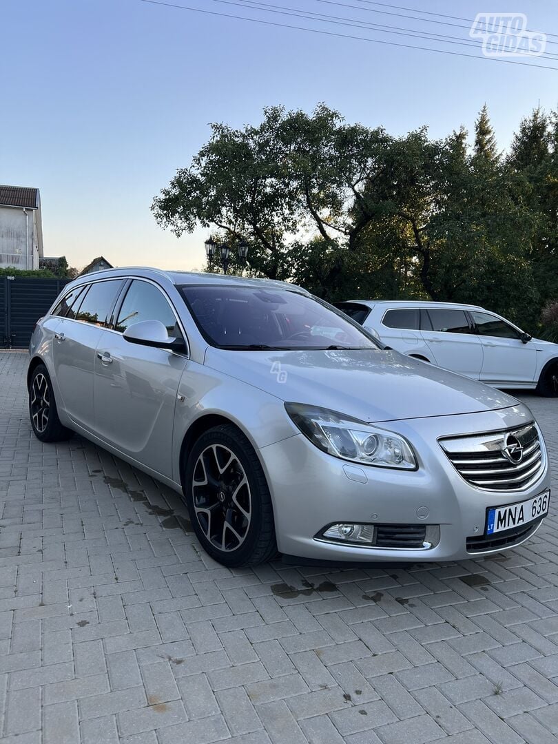 Opel Insignia A 2011 г