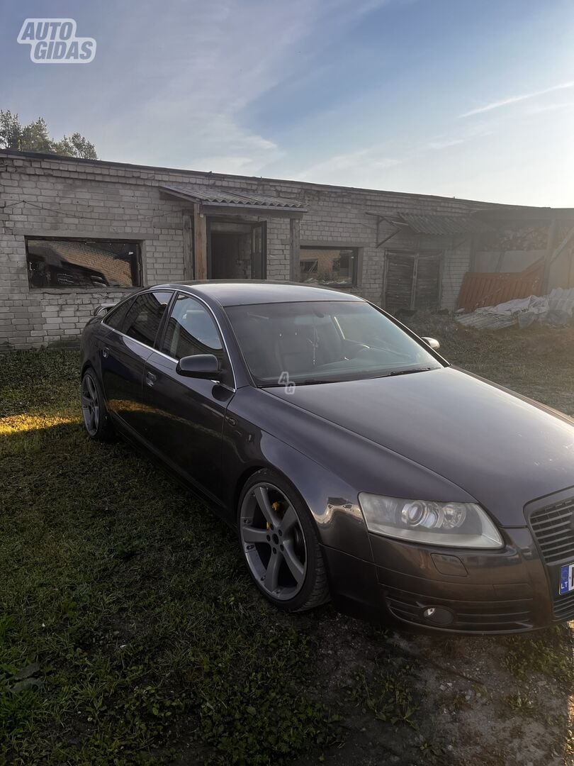 Audi A6 2005 г Седан