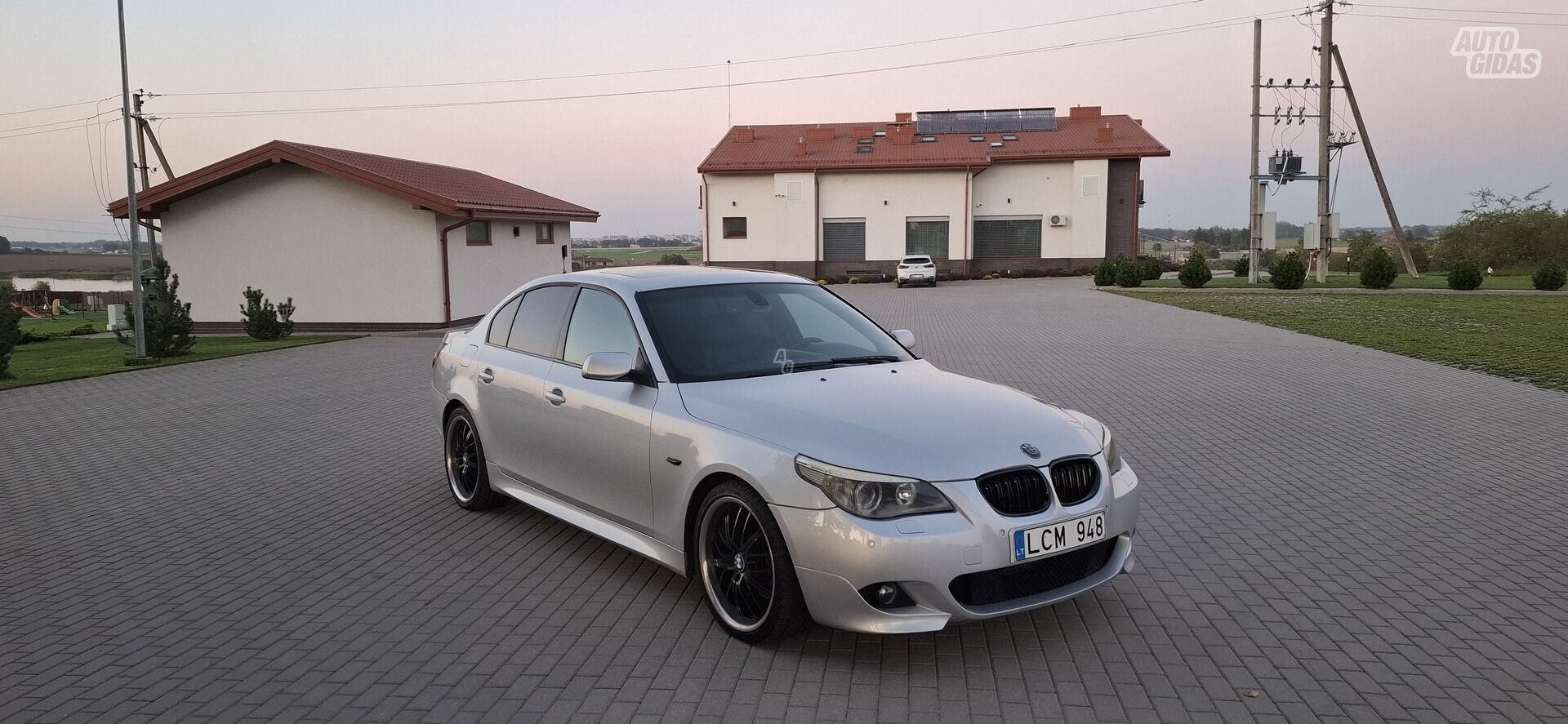 Bmw 530 2005 m Sedanas