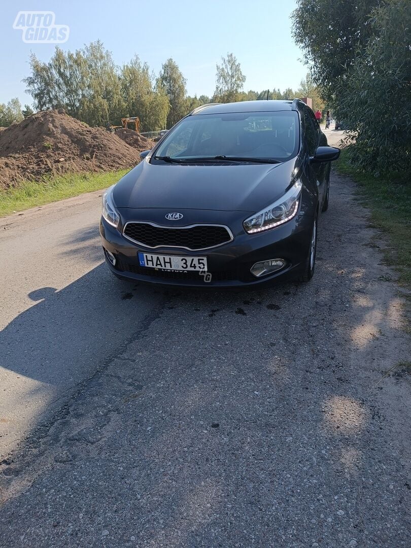 Kia Cee'd 2013 m Hečbekas