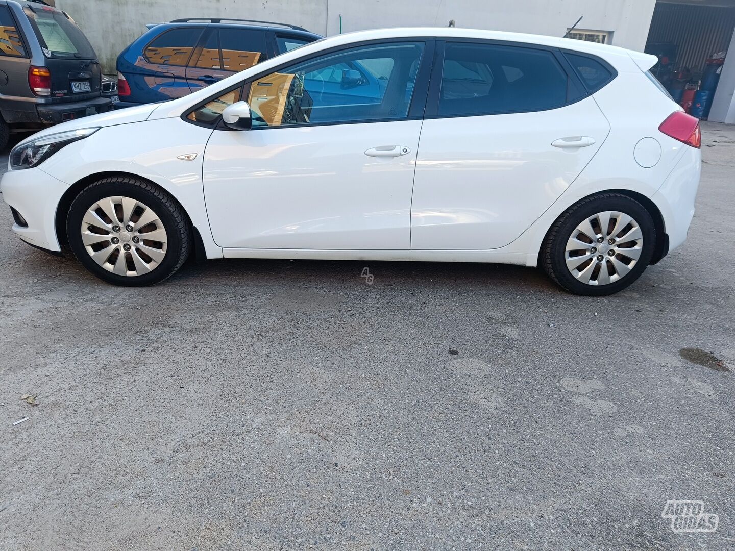 Kia Cee'd 2014 г Хэтчбек