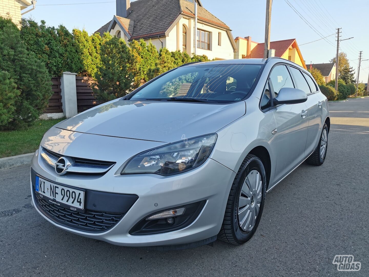 Opel Astra 2015 m Universalas