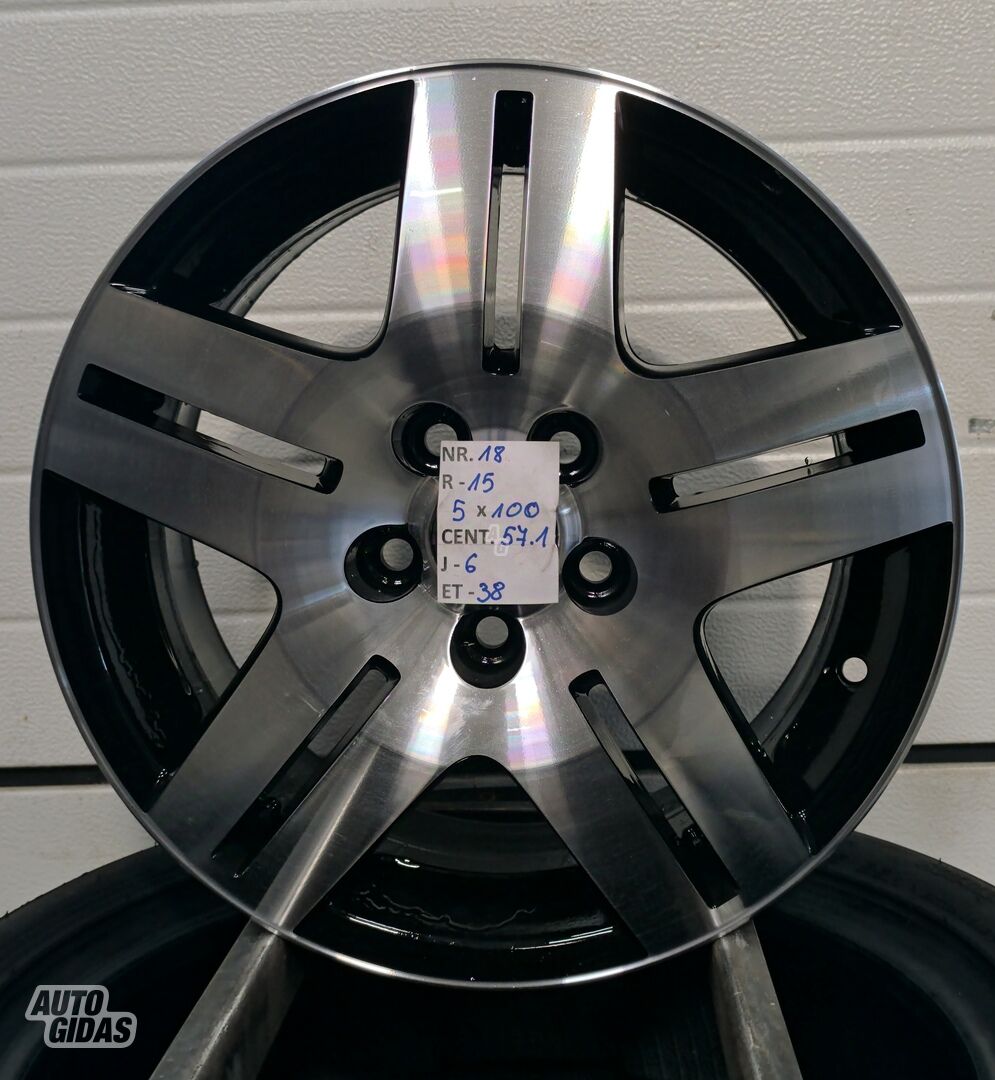 Nr18 light alloy R15 rims