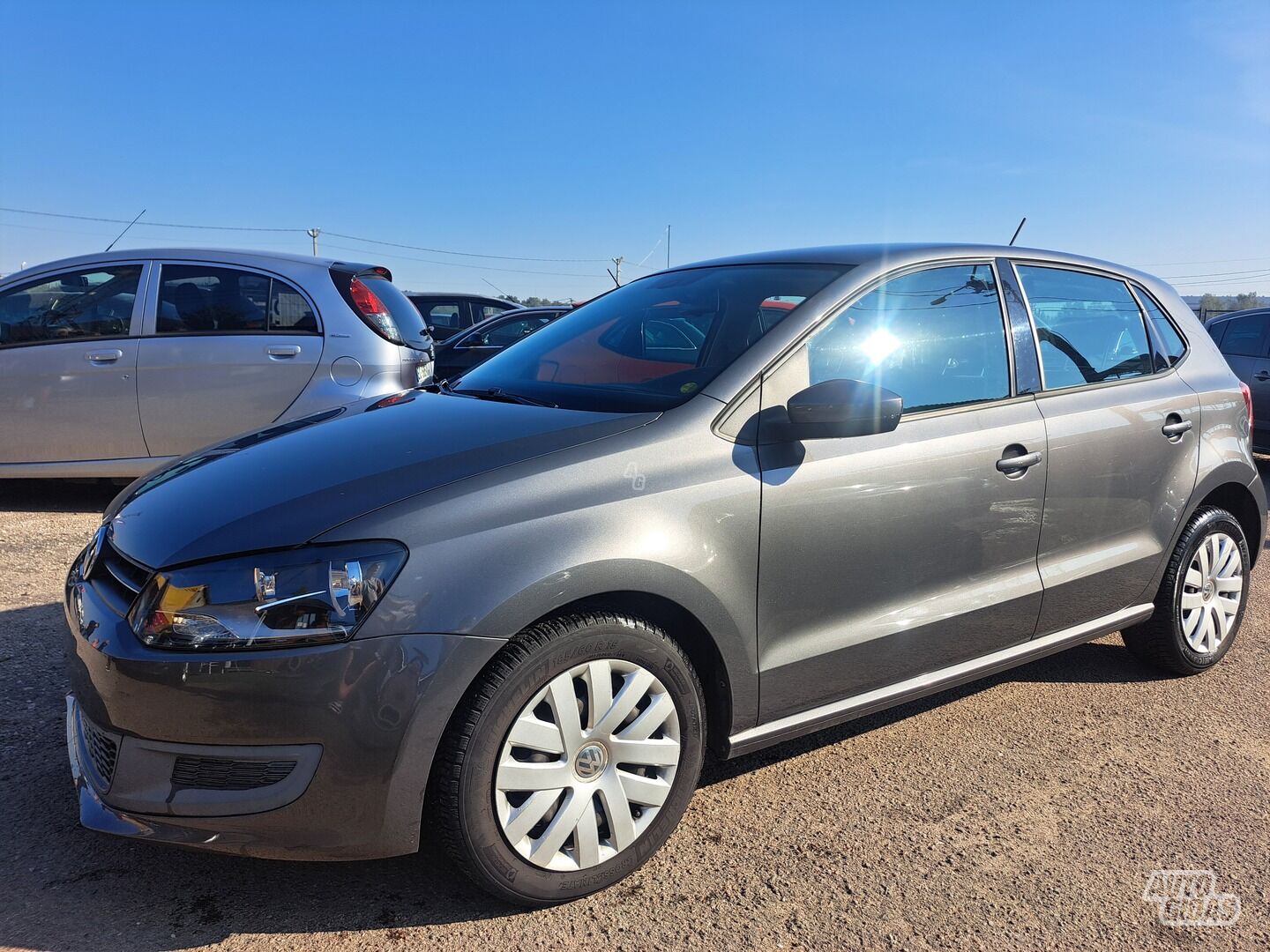 Volkswagen Polo 2010 г Хэтчбек