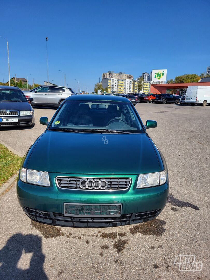 Audi A3 8L 2000 m