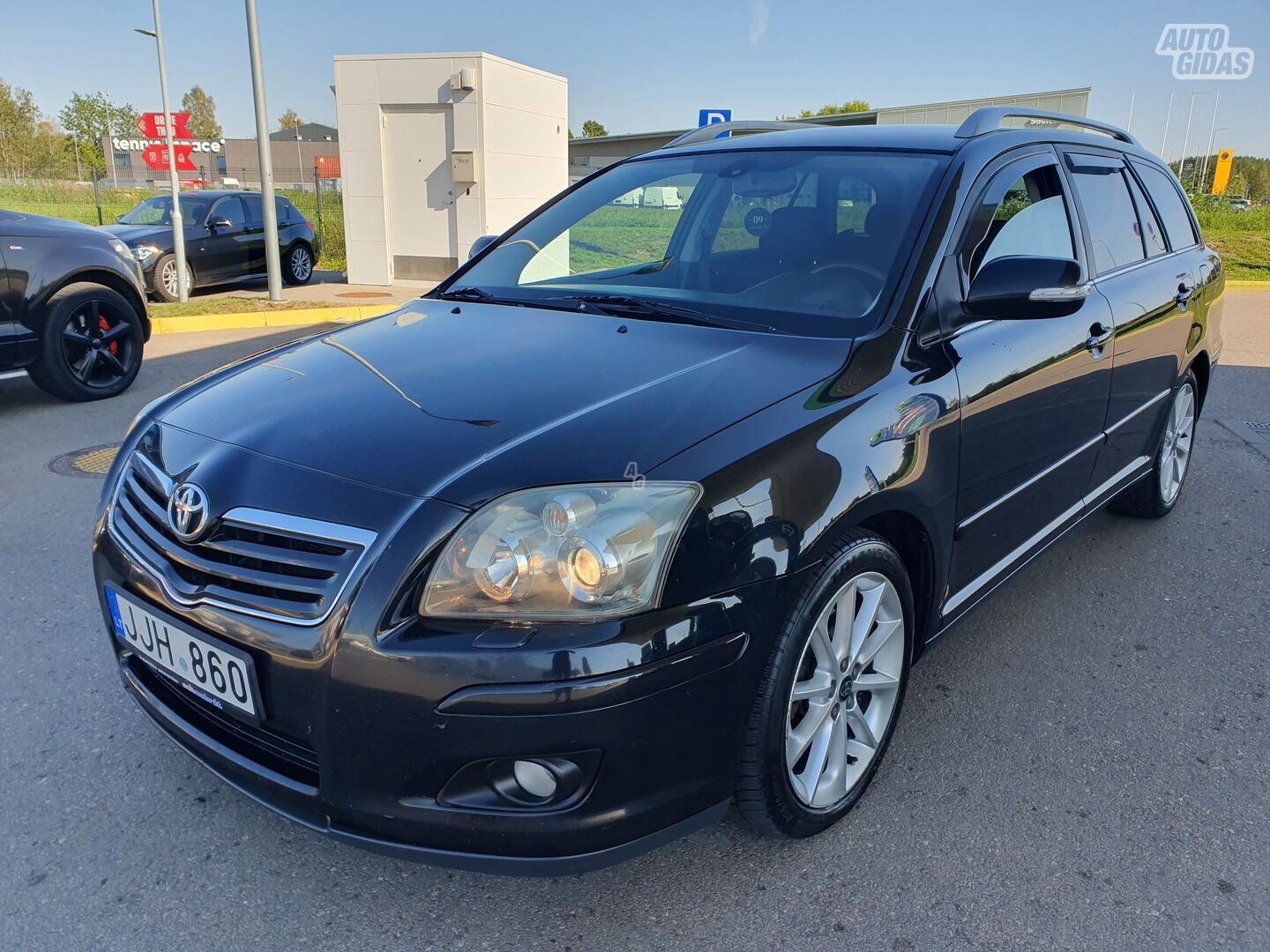 Toyota Avensis 2006 y Wagon