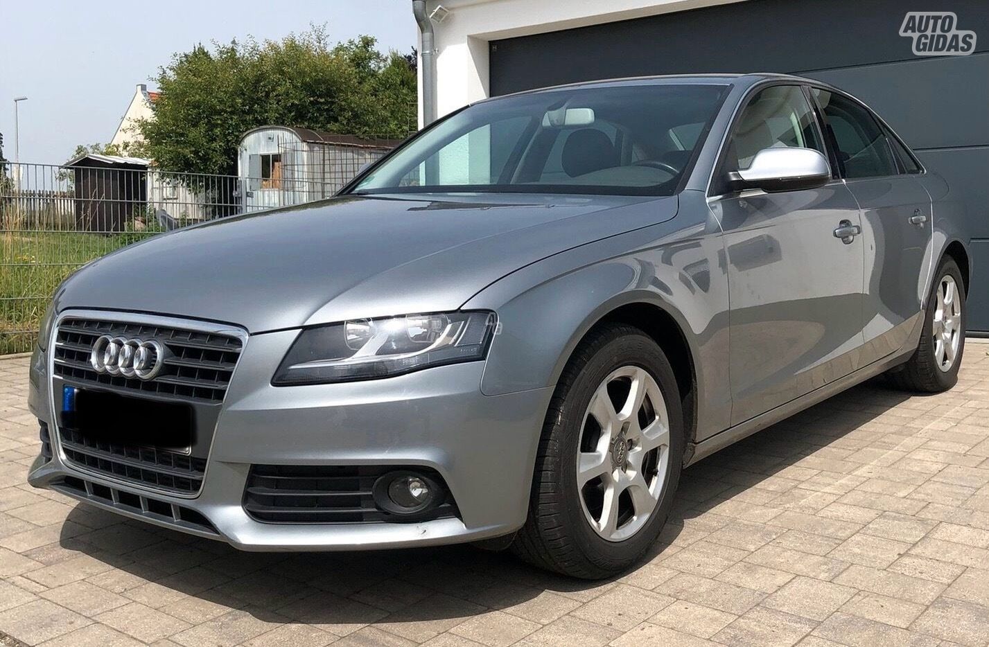 Audi A4 2009 г Седан