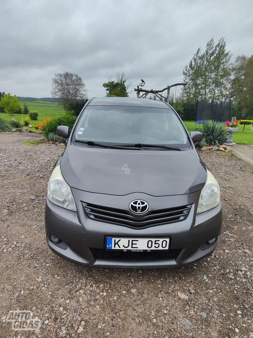 Toyota Verso 2010 m Vienatūris