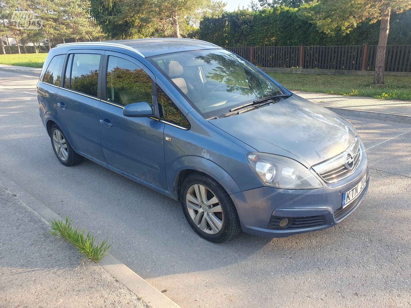 Opel Zafira 2007 y Van