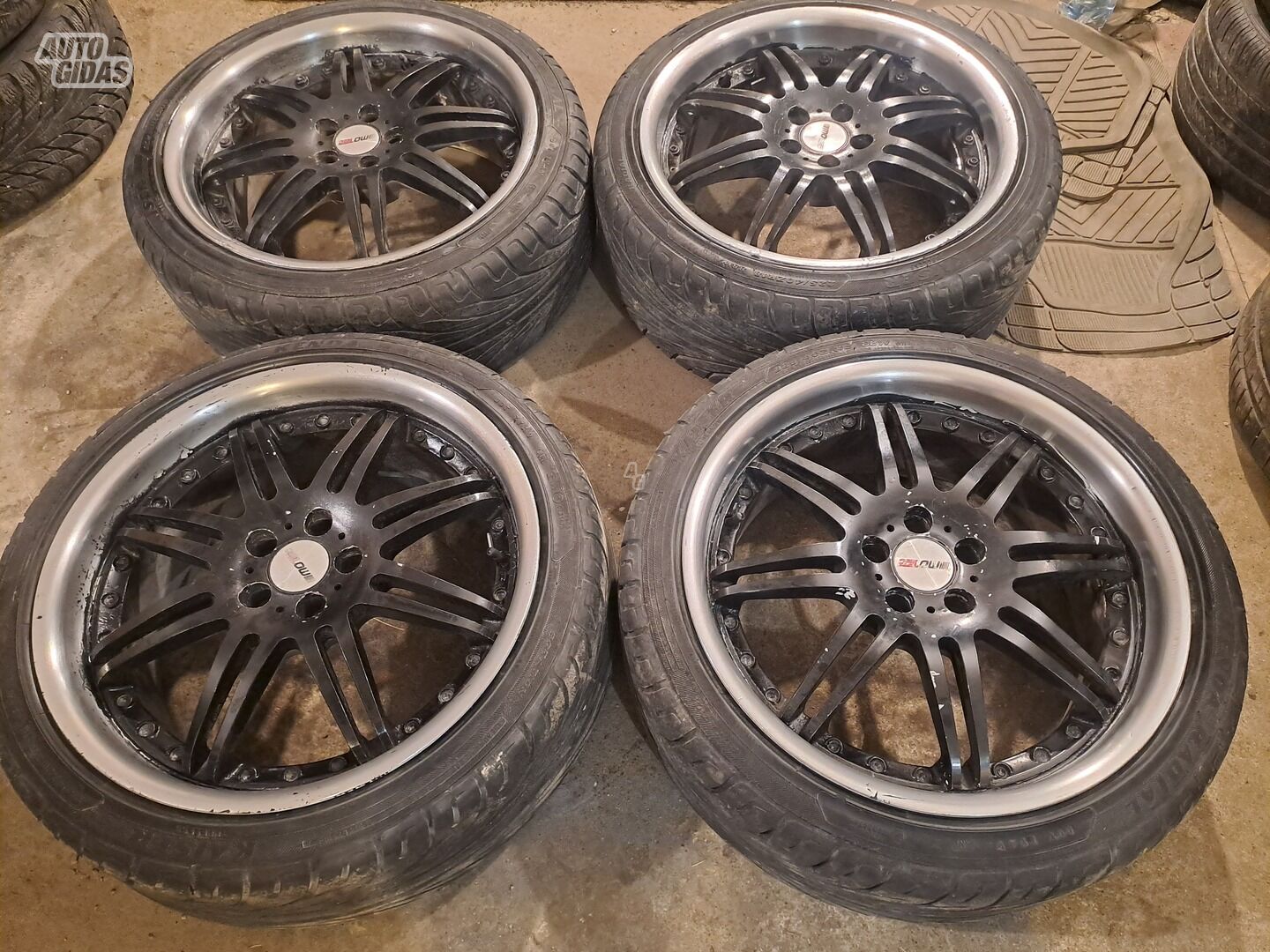 Light alloy R18 rims