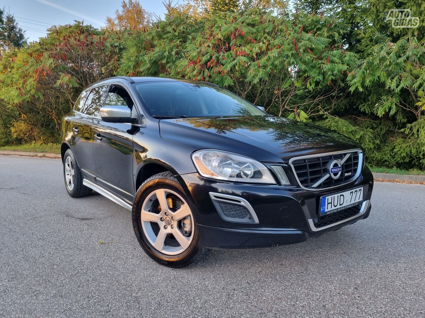 Volvo XC60 2010 г Внедорожник / Кроссовер