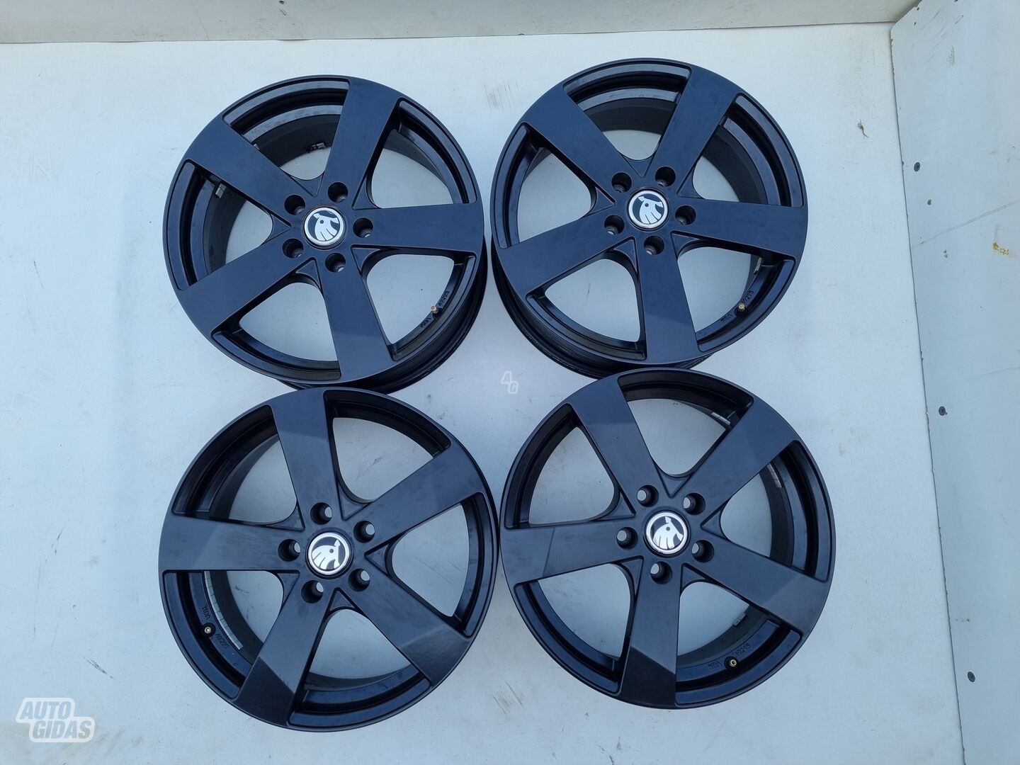 Skoda R17 Octavia light alloy R17 rims