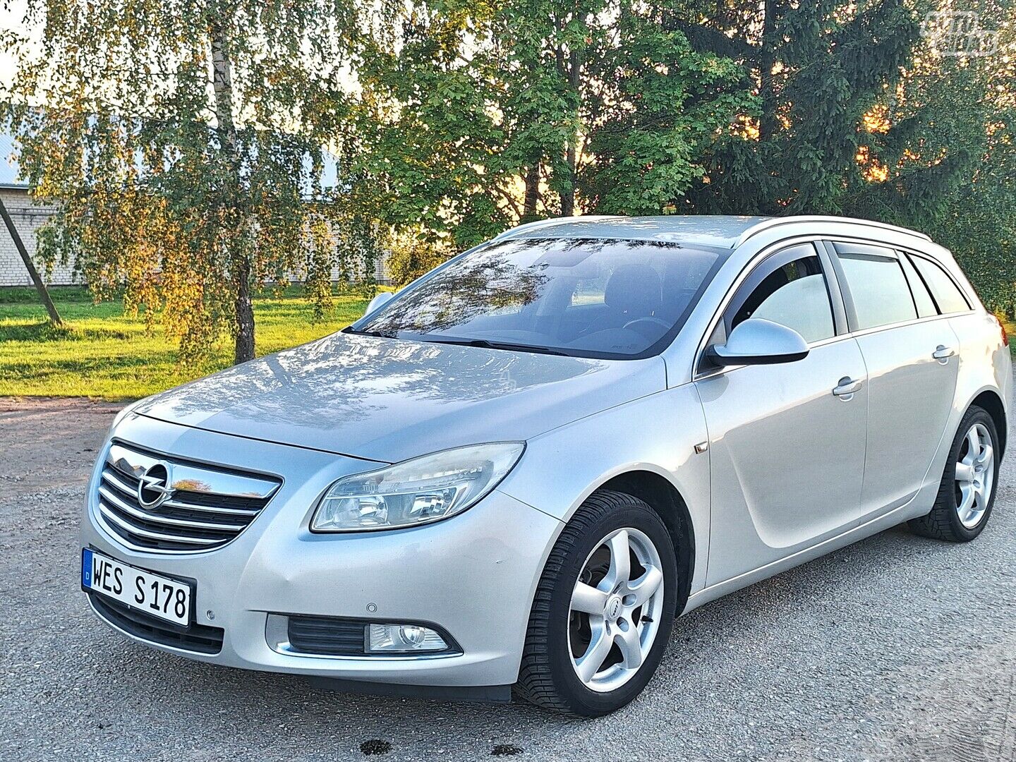 Opel Insignia A 2009 y