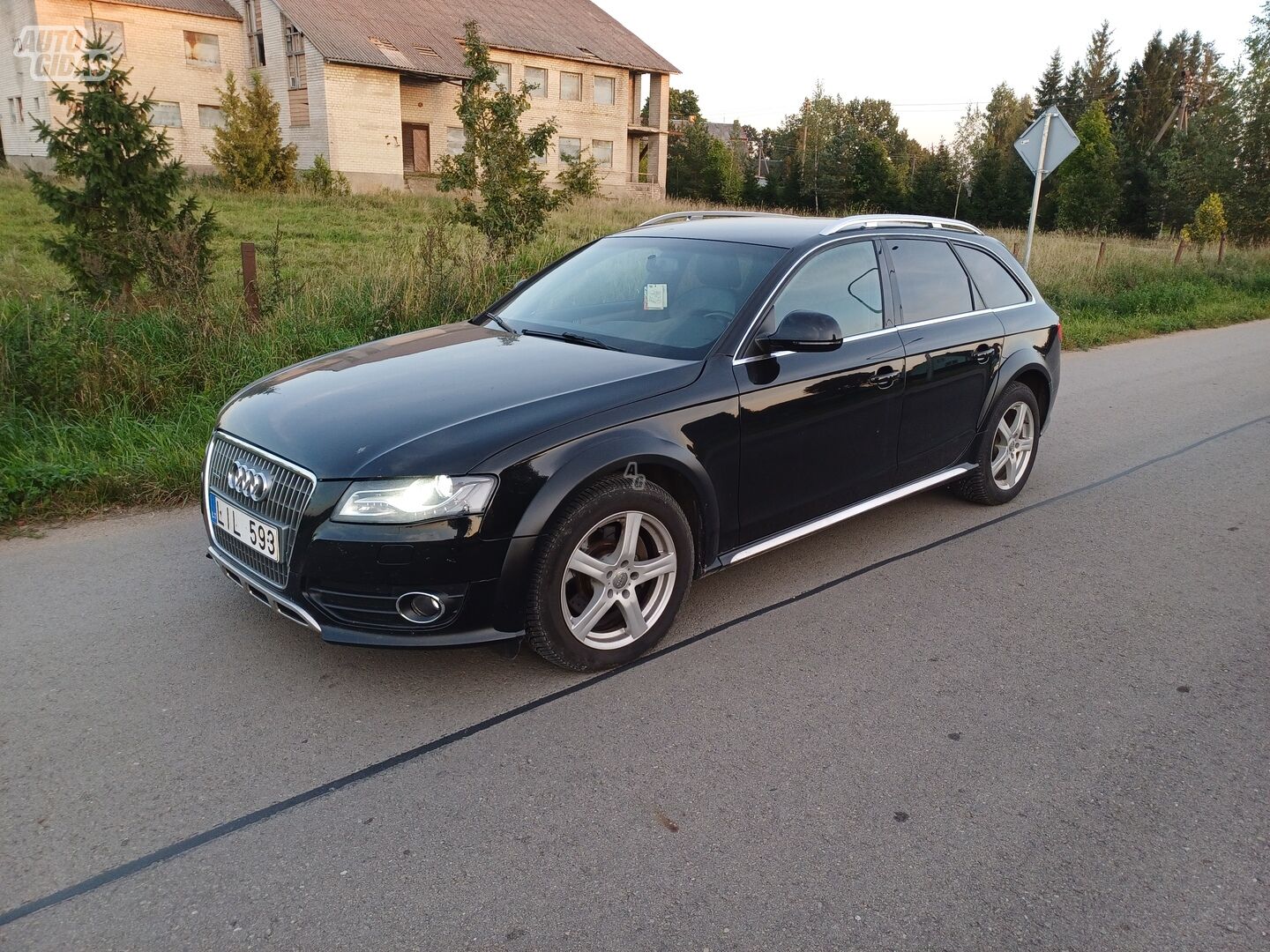 Audi A4 Allroad 2011 m Universalas