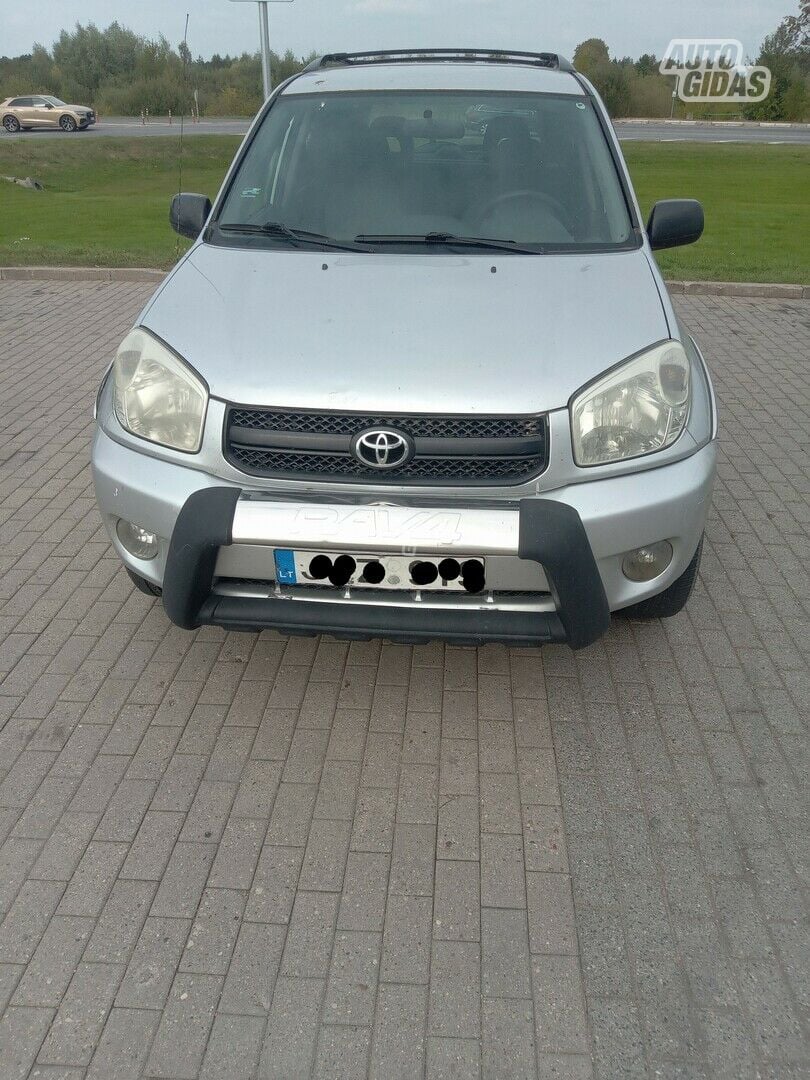 Toyota RAV4 II 2006 m