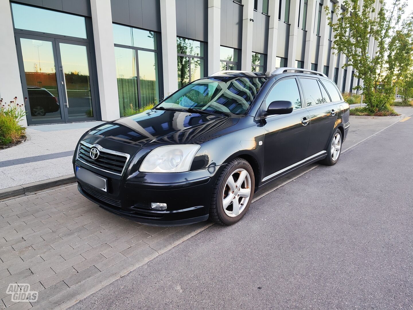 Toyota Avensis II 2005 y