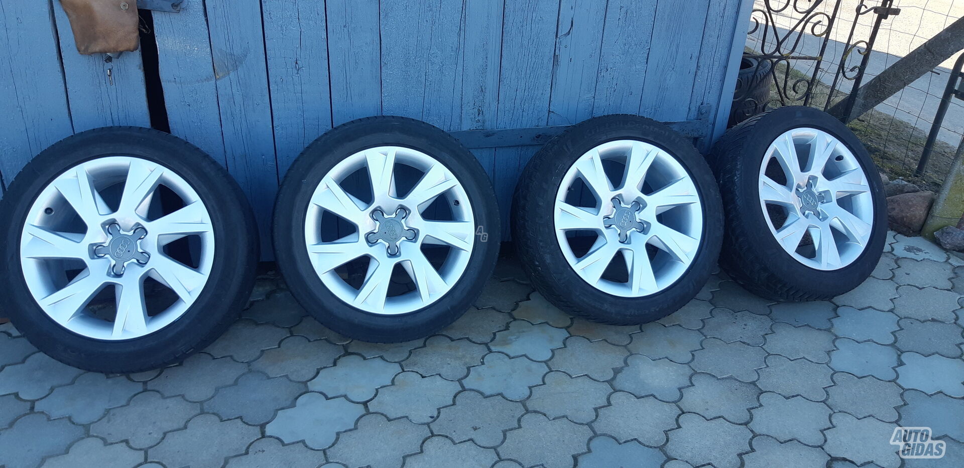 Audi light alloy R17 rims