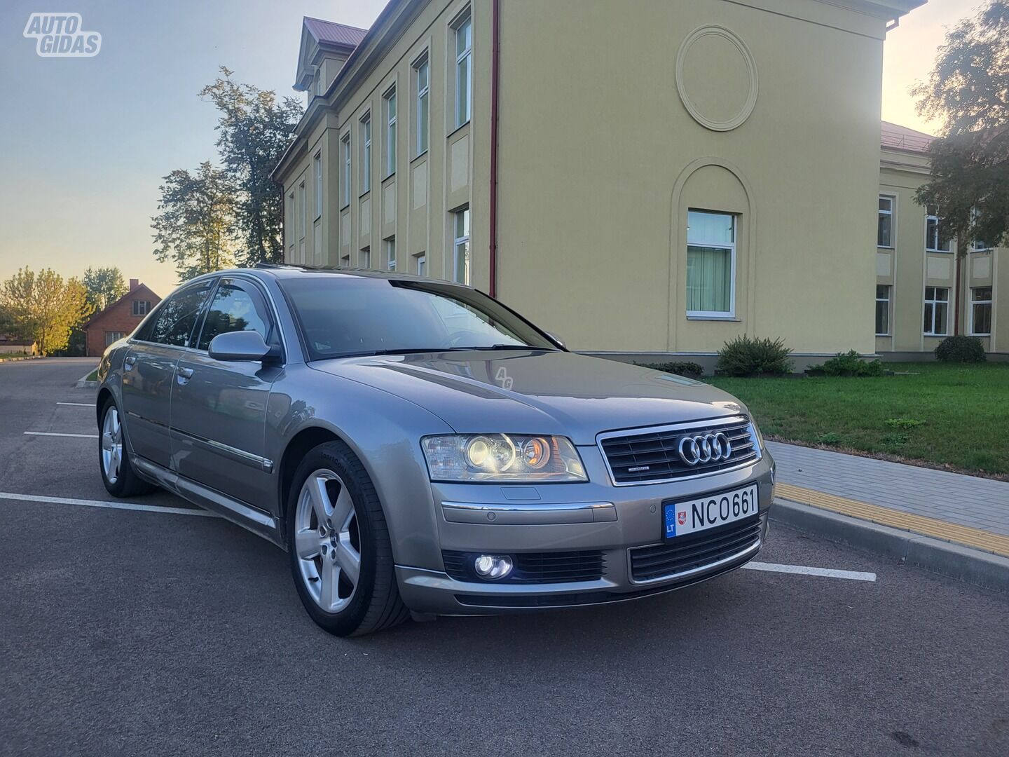 Audi A8 2003 m Sedanas