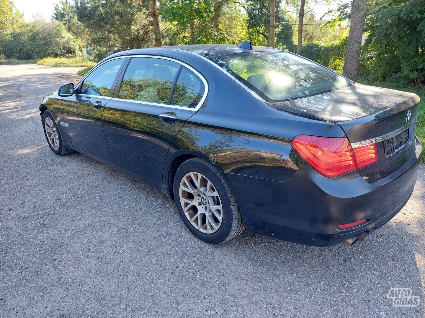 Bmw 730 2011 m Limuzinas