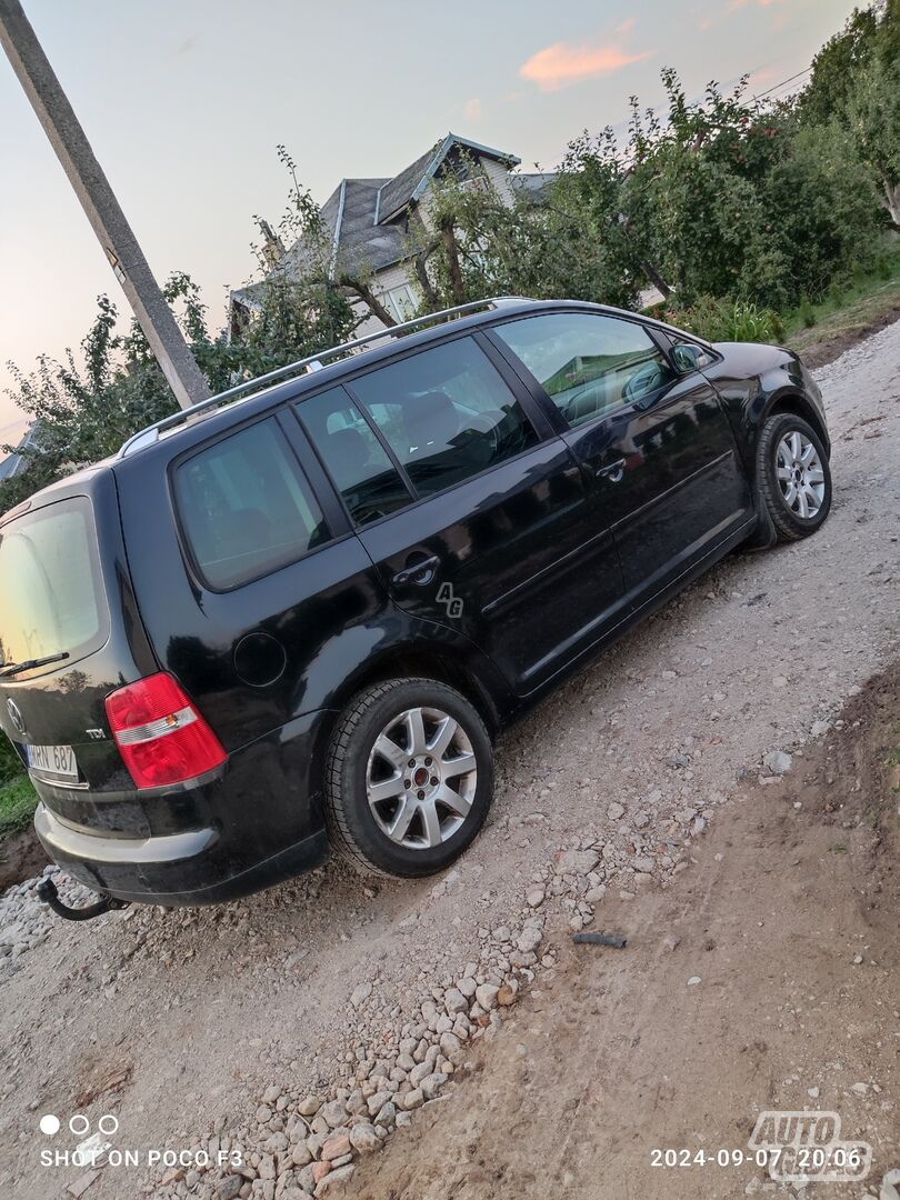 Volkswagen Touran 2023 y Wagon