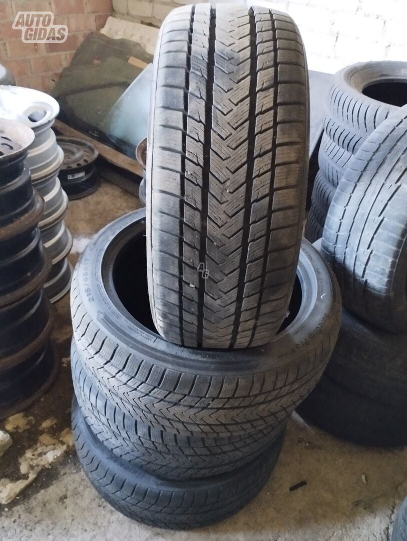 R17 universal tyres passanger car