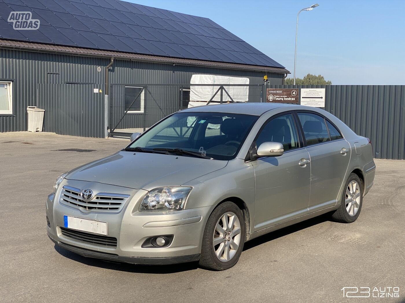 Toyota Avensis 2007 y Hatchback