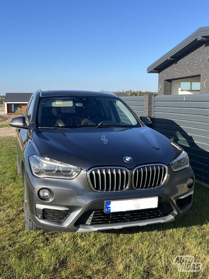 Bmw X1 2015 m Visureigis / Krosoveris