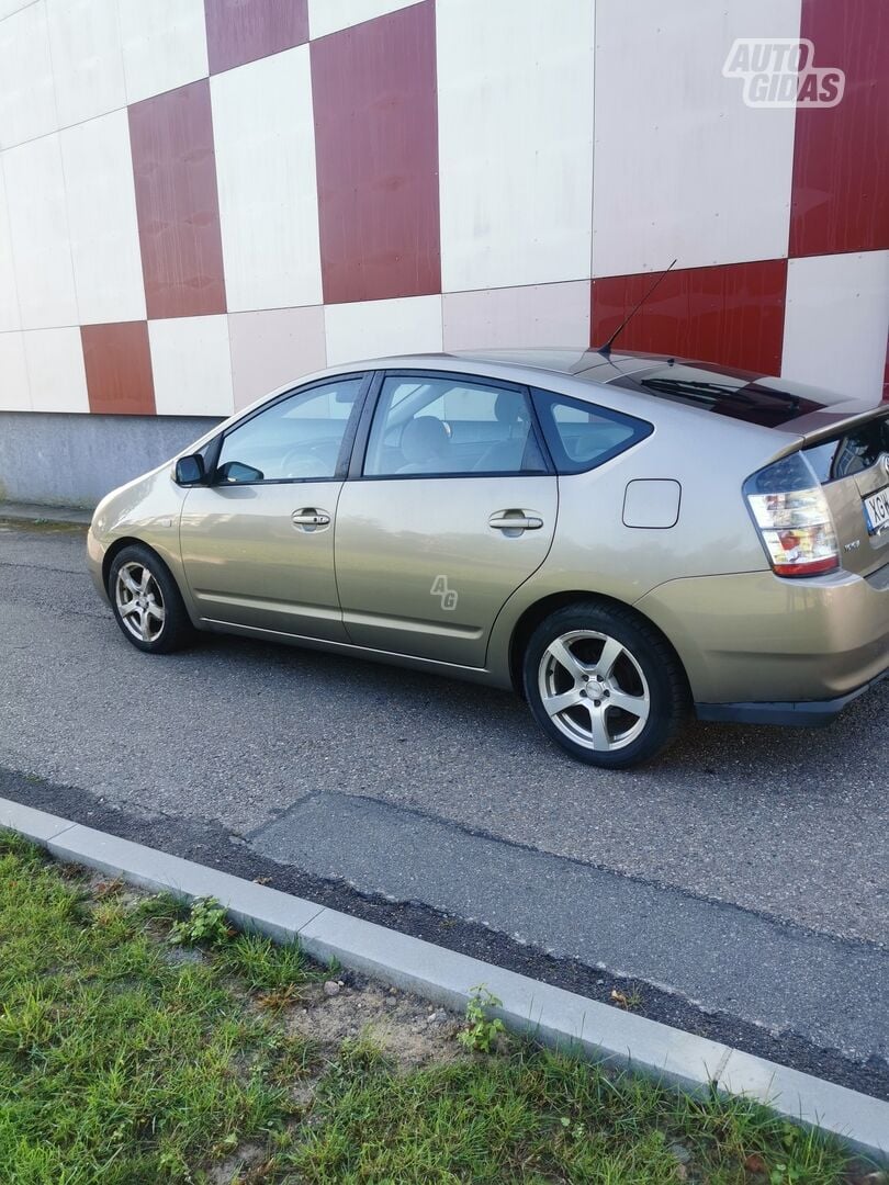 Toyota Prius 2005 m Hečbekas