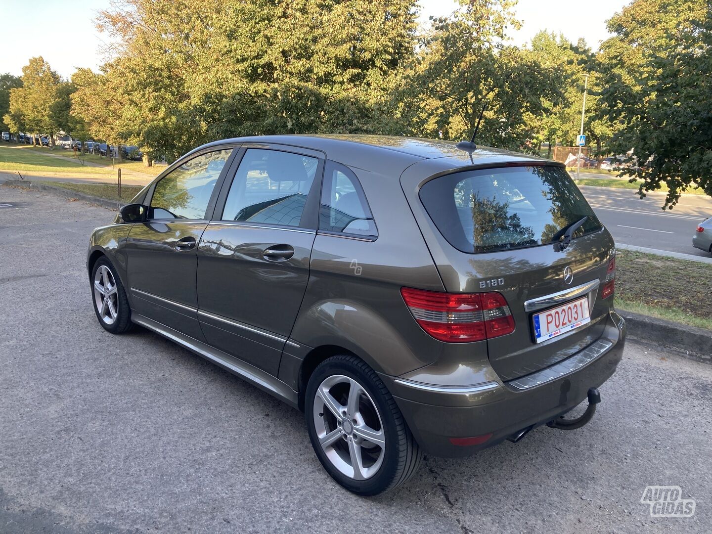 Mercedes-Benz B 180 2009 m Hečbekas