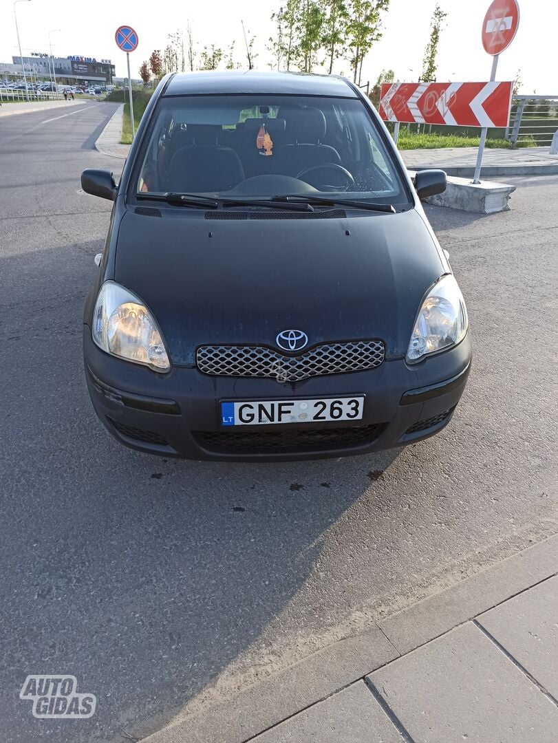 Toyota Yaris 2004 y Hatchback