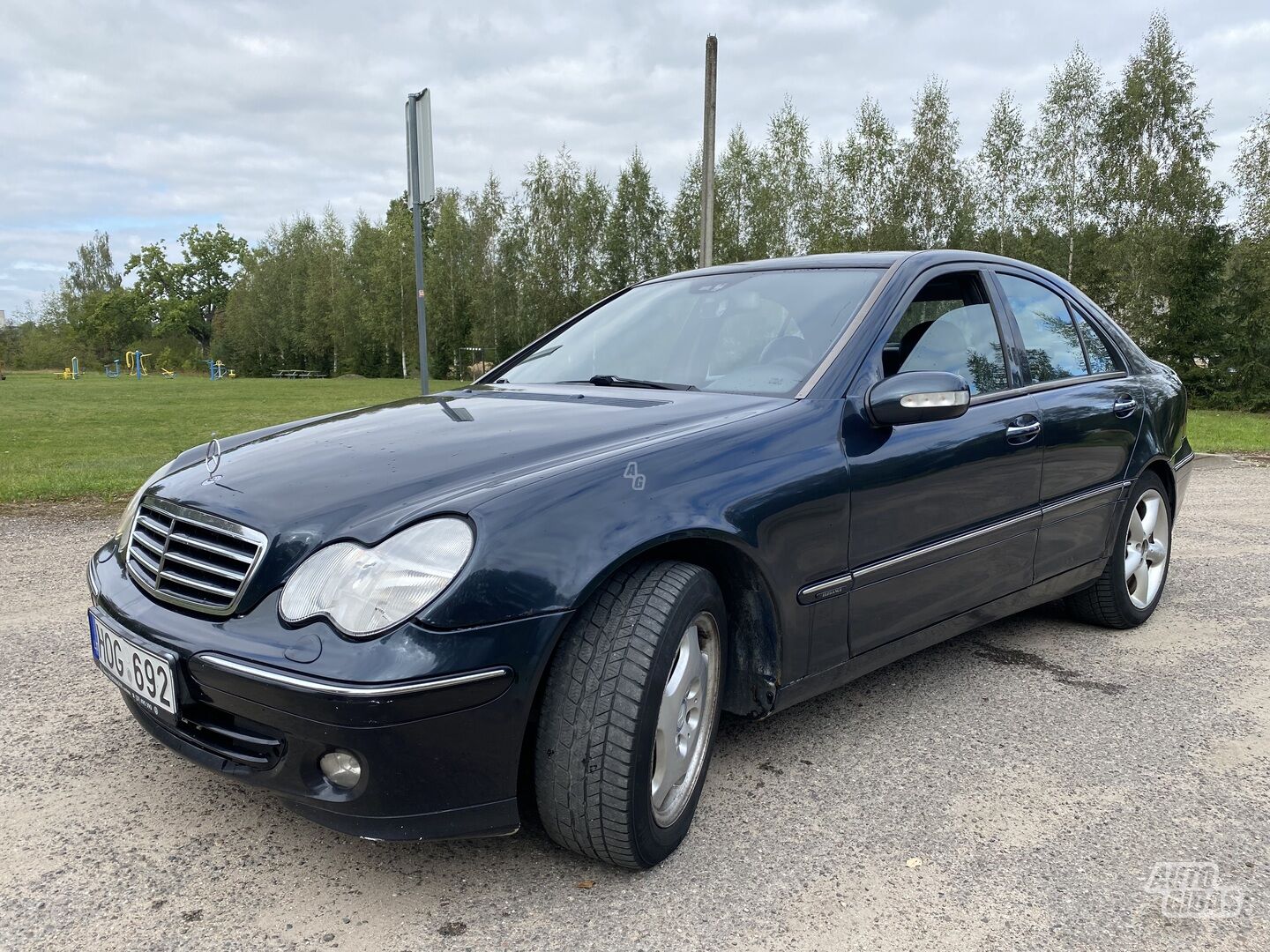 Mercedes-Benz C 200 2001 г Седан