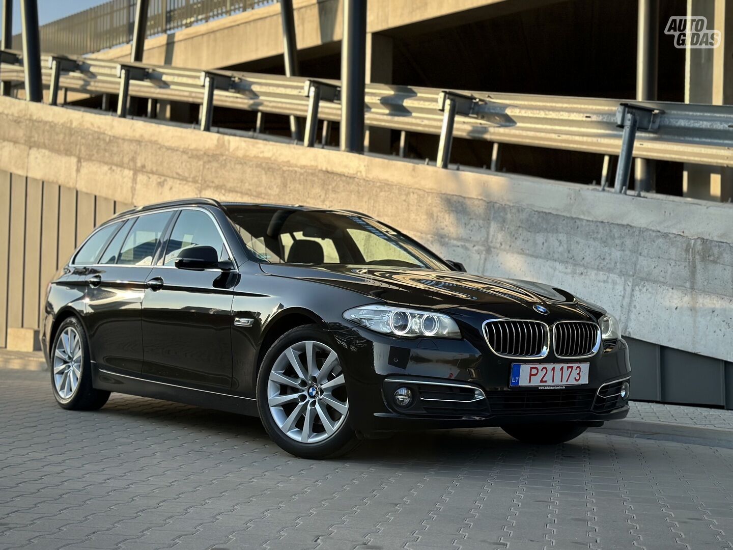 Bmw 520 2013 г Универсал