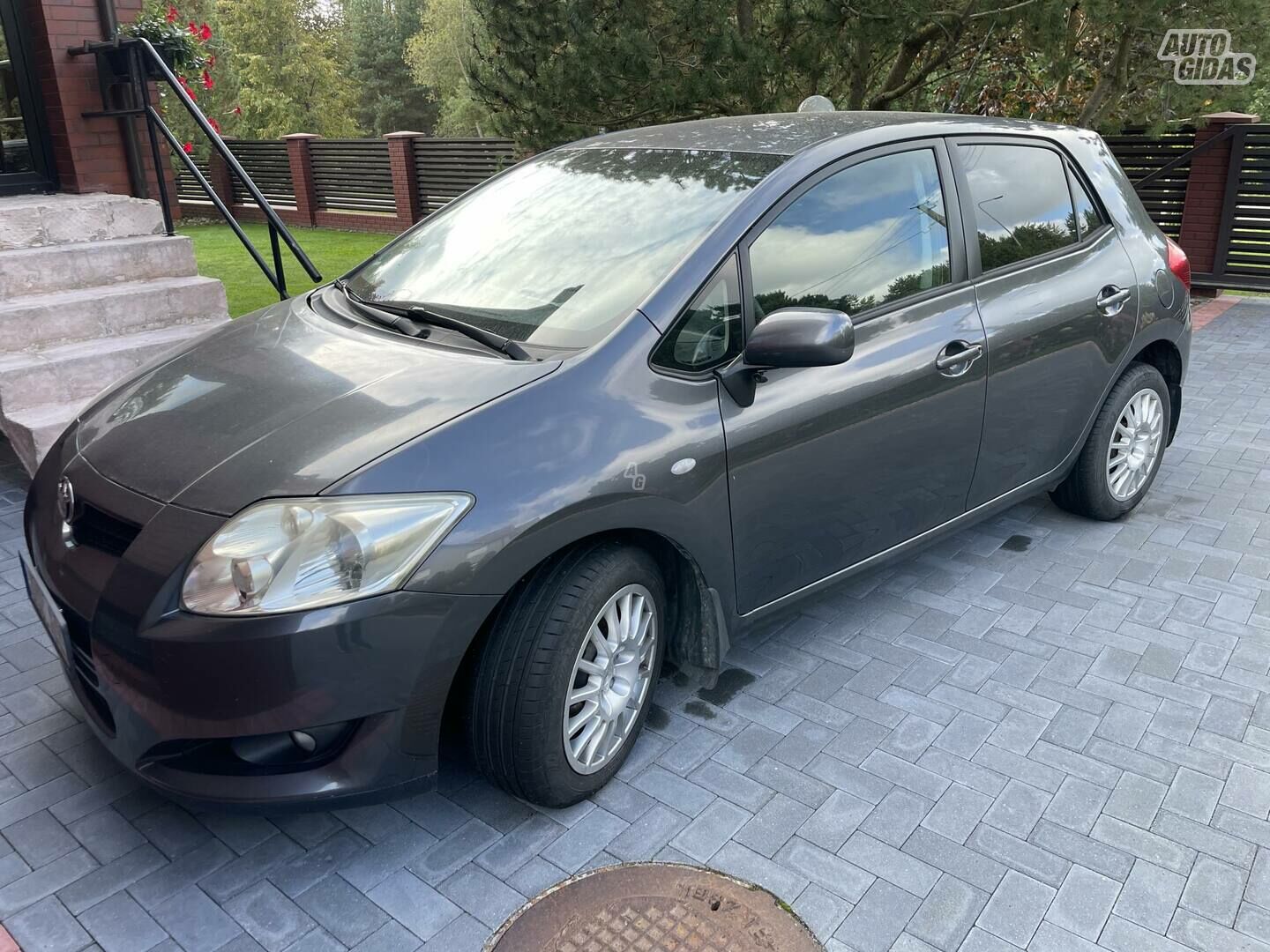 Toyota Auris 2007 y Hatchback