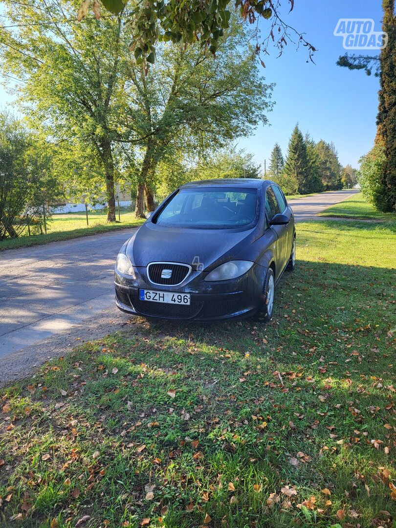 Seat Toledo 2008 y Hatchback