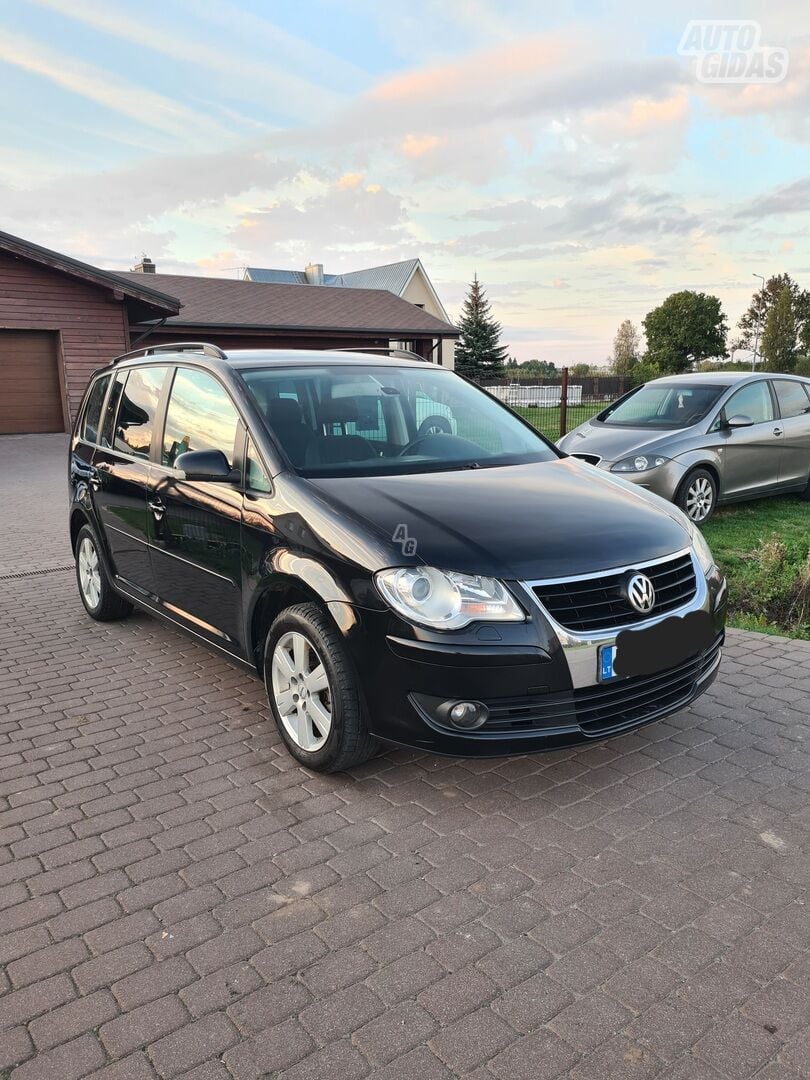 Volkswagen Touran 2008 y Van