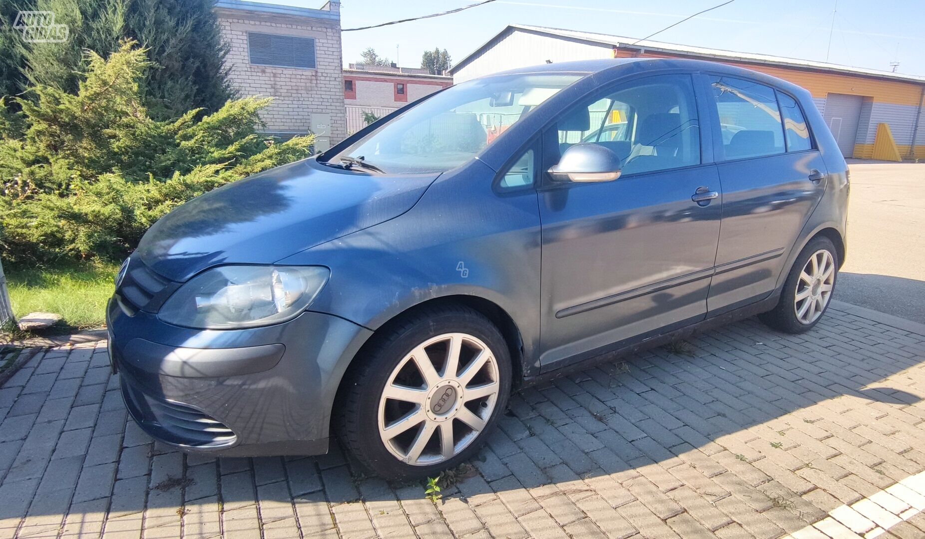 Volkswagen Golf Plus 2009 г Хэтчбек