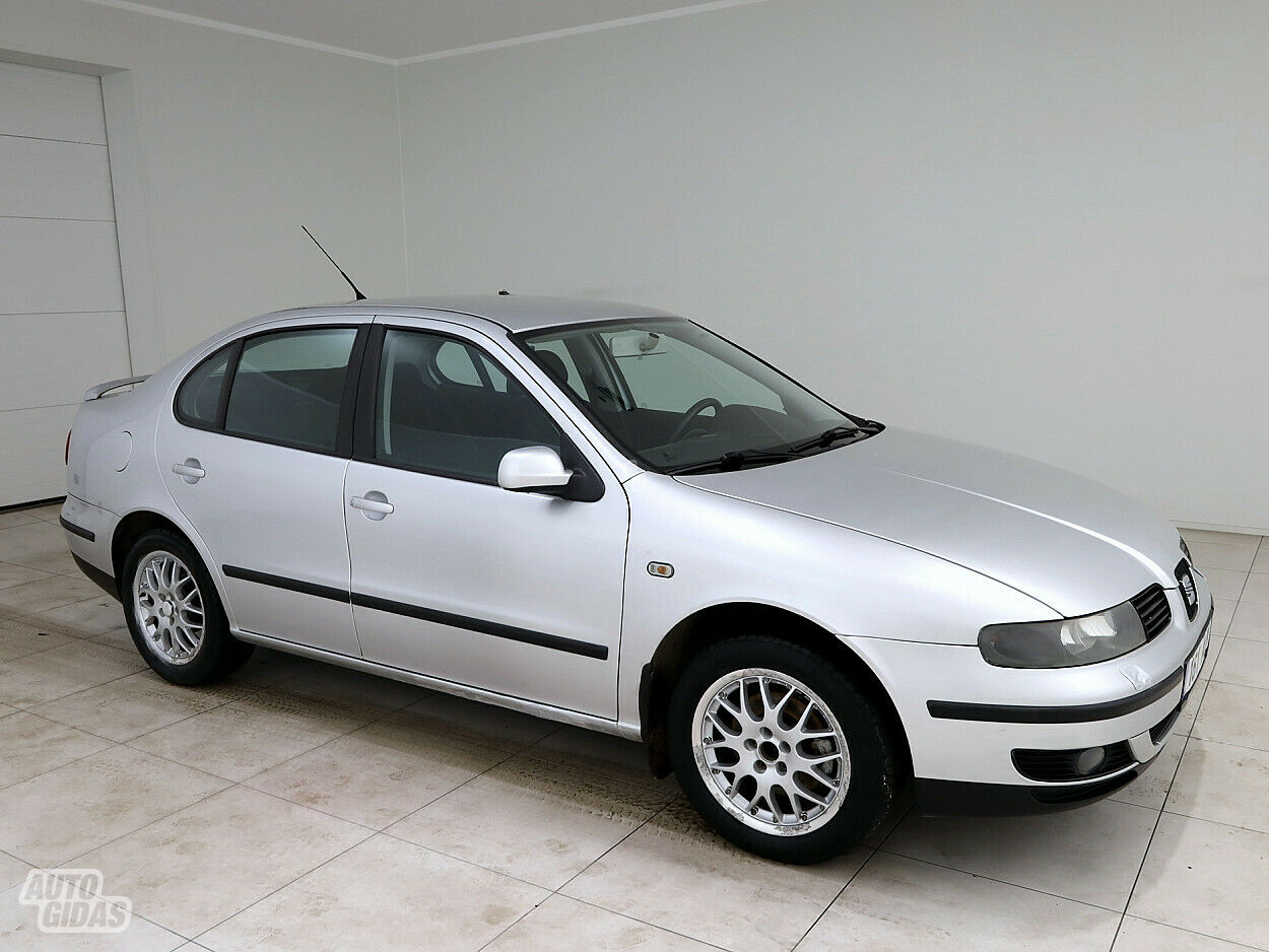 Seat Toledo 2000 y Sedan